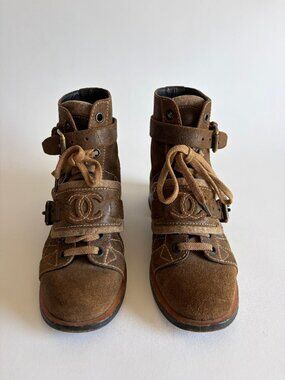 Chanel Vintage Suede Brown Lace Combat Boots Size 38.5